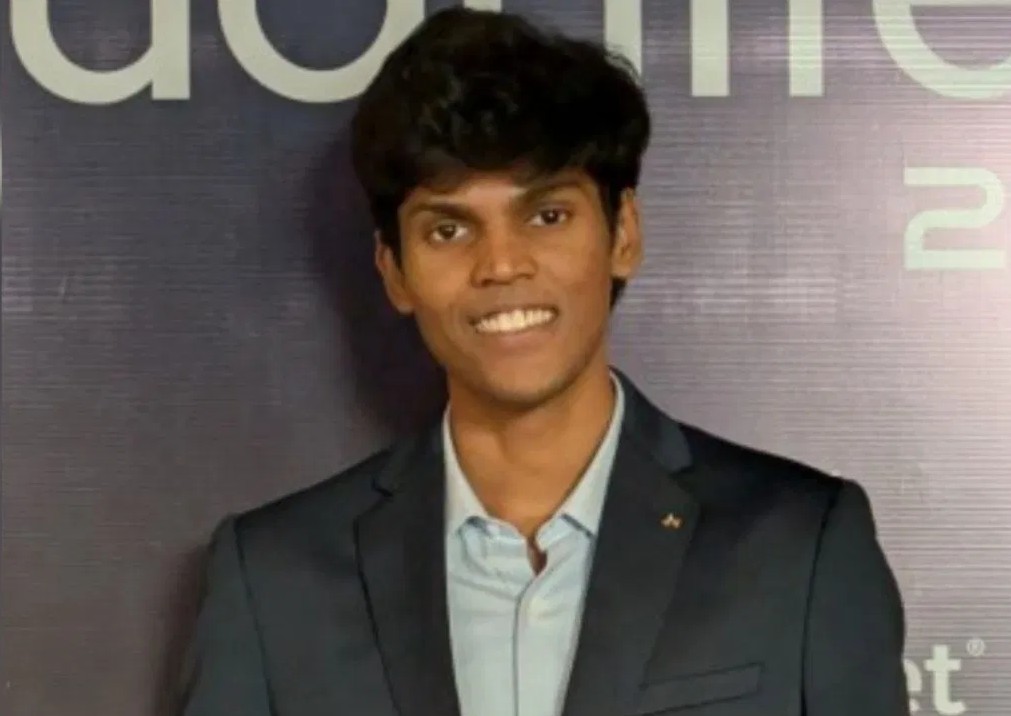 IIT हैदराबाद के छात्र ने रचा इतिहास, विदेशी ट्रेडिंग कंपनी से मिला 2.5 करोड़ का ऑफर