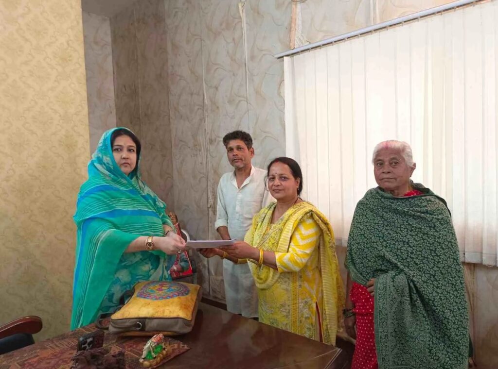 आंगनबाड़ी केंद्रों की बदहाल स्थिति सुधारने को प्रियवंदा सिंह जूदेव करेंगी पहल, जर्जर व भवनविहीन केंद्रों पर जताई चिंता