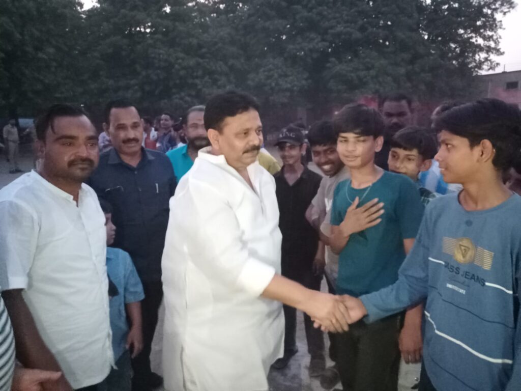 स्व. नबी अहमद कैनवास बाल क्रिकेट प्रतियोगिता शुरू, जेडी स्पोर्टिंग क्लब ने दर्ज की जीत