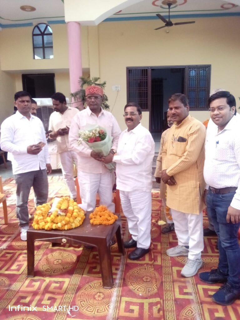 मुगलसराय में चाकूबाजी और तोड़फोड़ की दो घटनाओं से हड़कंप, कई घायल
